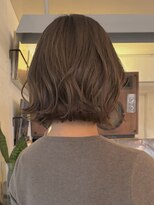 アンプラグド(unplugged)&nbsp;赤み消しカラーブリーチなし透明感カラーオリーブ