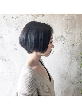 フィルドール(fild'or) ～fildor～シンプル大人ボブ × ダークアッシュ【下郡 明野】