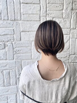 ジャップ(Jap) ショートボブ×ミルクティーカラー