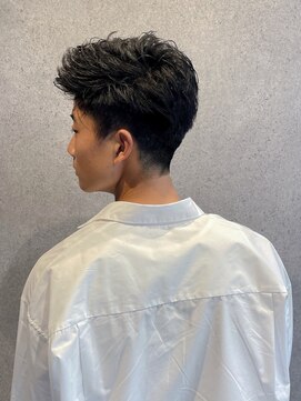 フジヤマバーバーショップ アジト(FUJIYAMA BARBER SHOP ajito) バーバー七三ウルフフェード【田中美旺】b718