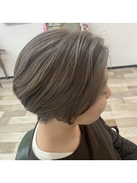 ラボヌールヘアーノーブル 新越谷店(La Bonheur hair noble) 脱白髪染め