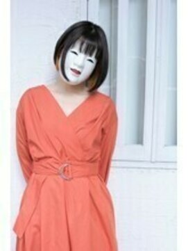 コマ(coma) 【coma中野】インナーカラー丸みショートボブ