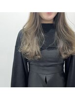 チーク(CHiiK)&nbsp;グレージュ