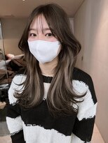 サイン 表参道(SIGN)&nbsp;ザクザクレイヤーカット巻き方簡単ミディアム ロング韓国表参道