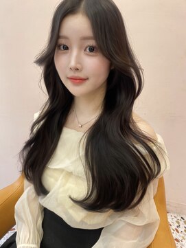 ボタン シブヤ(VOTAN SHIBUYA) アッシュ/グレージュ/韓国ヘア/渋谷/レイヤー/顔まわり