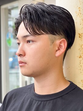 エルマーク 天王寺(L-MARK) センターパートニュアンスパーマ韓国カルマパーマコンマヘア