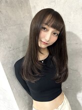 癖が強い顔周りの髪の毛も、ナチュラルで扱いやすい前髪に♪[新宿/新宿駅/新宿駅南口/髪質改善/縮毛矯正]