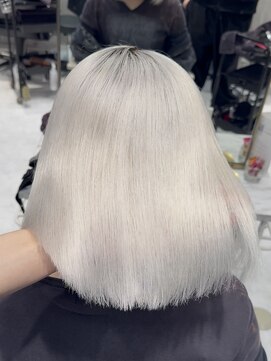 ワンズミラー 原宿(ONE'S MIRROR) ホワイトカラー／ホワイトブロンド/ホワイトベージュ