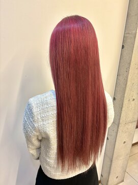 アチーブリス(achieve Liss) ストレート髪質改善トリートメントロングピンクレッドカラー