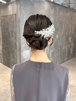ヘアセット 結婚式ヘア シニヨン お団子 お呼ばれヘア ハラカド