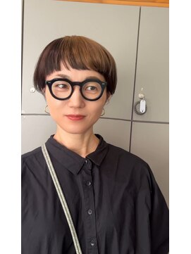 フラワーズビィーオーディー(FLOWERS BOD) マッシュショート×ナチュラルアンブレラ