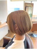 ハイトーン×ショートボブ