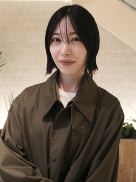 ピークアブー アヴェダ アトレ恵比寿(PEEK-A-BOO AVEDA) 切りっぱなしボブ／シースルーバング