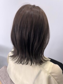 【尾張旭/瀬戸/美容室/美容院/キッズスペースあり/駐車場完備】話題の白髪ぼかし・ハイライトで脱白髪染め*