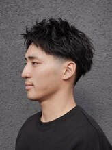 グランツ(Glanz)&nbsp;ローフェード×無造作パーマ