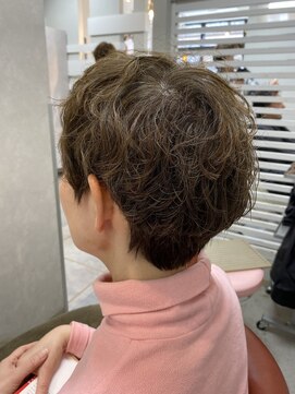 ヘアーガーデン アストレア(HAIR GARDEN ASTRAEA) レディースパーマ