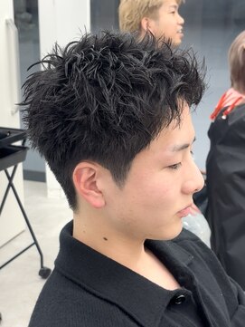 ウィル バイ ブラウン(Vir by Brown) MEN’S HAIR/サーフカール/刈り上げセンターパート/藤沢