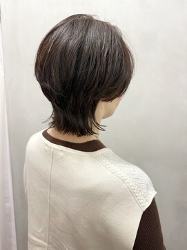 ラトリエコンタン(L´atelier Content) 【asuka】パーマスタイル　ウルフショート