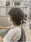 癖毛を活かしたカットと白髪ぼかしカラー