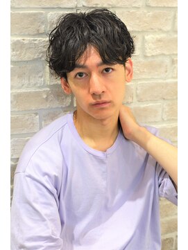 美容室ピュール(PUUR) 黒髪×スパイラルパーマ×マッシュ/センターパート/コンマヘア