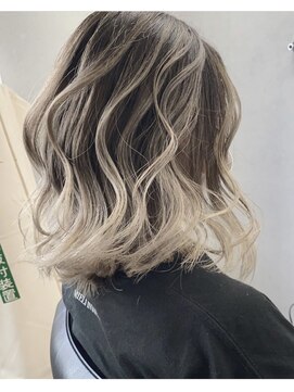 レディアル 大宮(REDEAL) 【REDEAL大宮】コンパクトバレイヤージュ［バレイヤージュ]