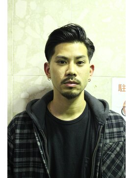 メリケンバーバーショップ フクオカ(MERICAN BARBERSHOP FUK) 【九州1位のBARBERが創るスタイル】4