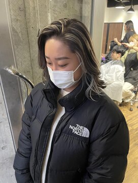 アルカナ 明治神宮前原宿(ARCANA) ホワイトベージュ ケアブリーチ インナーカラー ハイライト