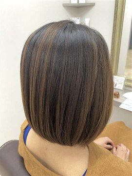 フェアリーテール 高坂店 ナチュラルストレート♪自然なツヤ☆【フェアリーテール高坂】