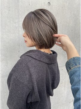 ノラギンザユー(NORA GINZA/U) ハイライトボブ顔まわりカット透明感カラーグレージュ