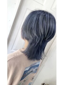 ウーロス(uros.) ウルフ×ブルーブラック