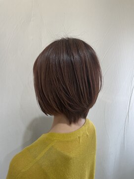 ヘアメイクアン(Hair Make Une) ピンクブラウン　大人ショート