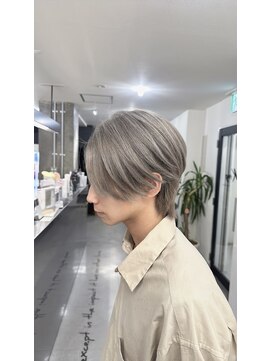 キング 枚方店(K!ng) シルバーカラーハイライトレイヤーカット枚方美容室エクステ
