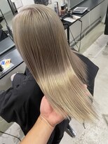 キング 高槻(K!ng)&nbsp;縮毛矯正髪質改善ハイライトレイヤーカット高槻美容室エクステ