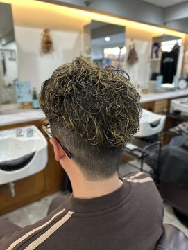 スウェル 船橋店(Swell) #MEN’S HAIR#サーフカール#刈り上げセンターパート#船橋