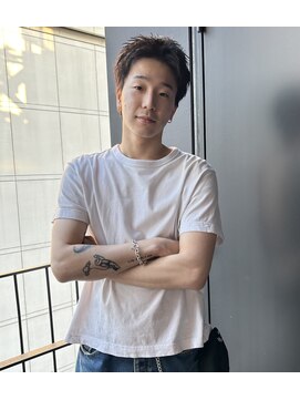 ソーレ(sole) スパイキーショートルーズショートピンパーマメンズカット
