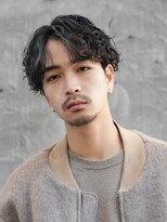 バイフィフス 原宿/表参道(by fifth)&nbsp;センターパートシャドウパーマスパイラルパーマ大人メンズヘア