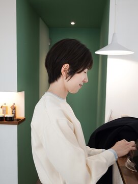 アナンダ(ananda) スタイリングが簡単な大人ショート