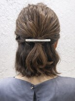 フッタ(Futta)&nbsp;ハーフアップスタイル【ヘアセット】【西武新宿駅】