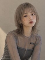 ソレイユトウキョウシブヤ(SOLEIL TOKYO shibuya) ハイトーン×スモーキーベージュのお洒落ハイレイヤーウルフ