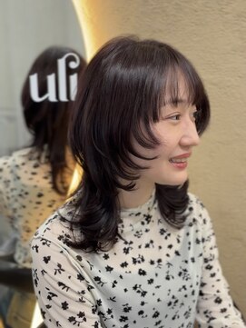 ウリ 横浜(uli) ミディアムシャギーウルフ×暗めラベンダーカラー