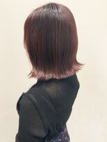 ウクラ バイ レシッド 池袋(uchla by rcid)&nbsp;外ハネボブくびれワンカール切りっぱなしピンクチェリーブラウン