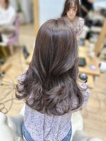 バイオレットジェム(Violet`jem) レイヤーカットミディアムヘアラベンダーアッシュくびれヘア