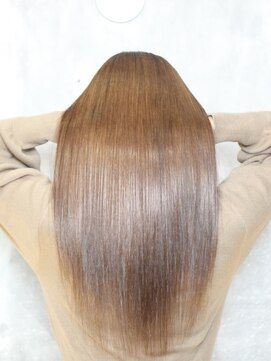 クリュウゲート 三鷹店(KURYU GATE) 黒髪/グレーベージュ/レイヤーロング/前髪パーマ[三鷹/三鷹駅]