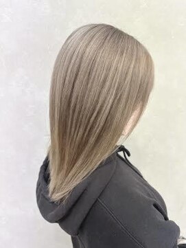 グランディール(Grandir) ミルクティーベージュカラー