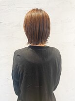 顔まわりレイヤーボブ