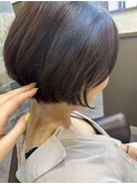 ショートボブ