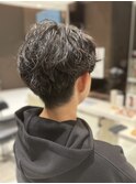 ニュアンスパーマ×センターパート