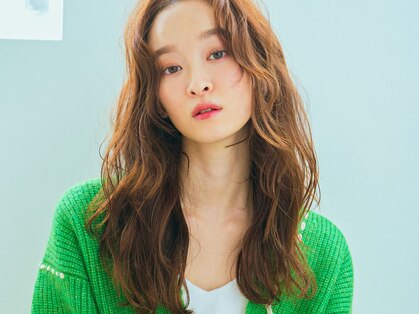 リーナ(LIENA)の写真