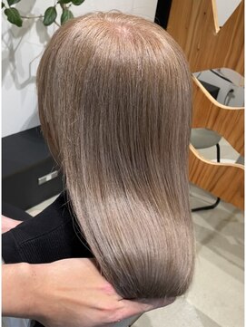 サンタフェ 一宮森本店(Santa'Fe) Santa'Fe式脱白髪染め白髪ぼかしカラー/ロング