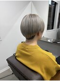 マッシュショート/ハイトーン/シルバー